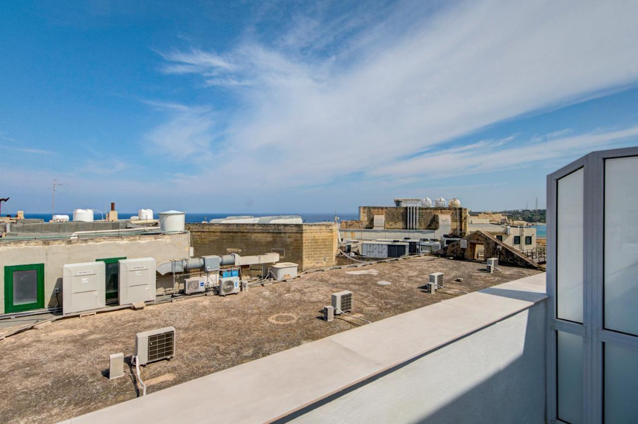 Отель Casa Domenico 5 Валетта Экстерьер фото